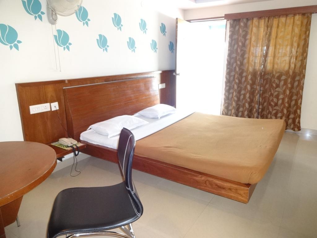 Sheetal Residency Hotel Bengaluru Kültér fotó
